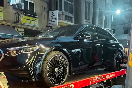Mercedes E200 AMG Black 2025